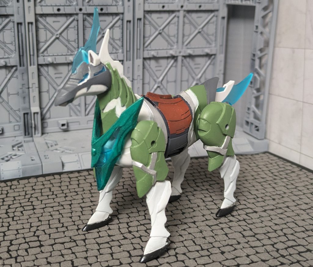 ナイトワールド版の軍馬ですね。白色のままでも良かったのですが、ガランシェールをイメージしたかったので馬具のような部分を緑色にし、ガランシェールが輸送船に偽装していたので、この子にも荷馬車に偽装してもらいました。