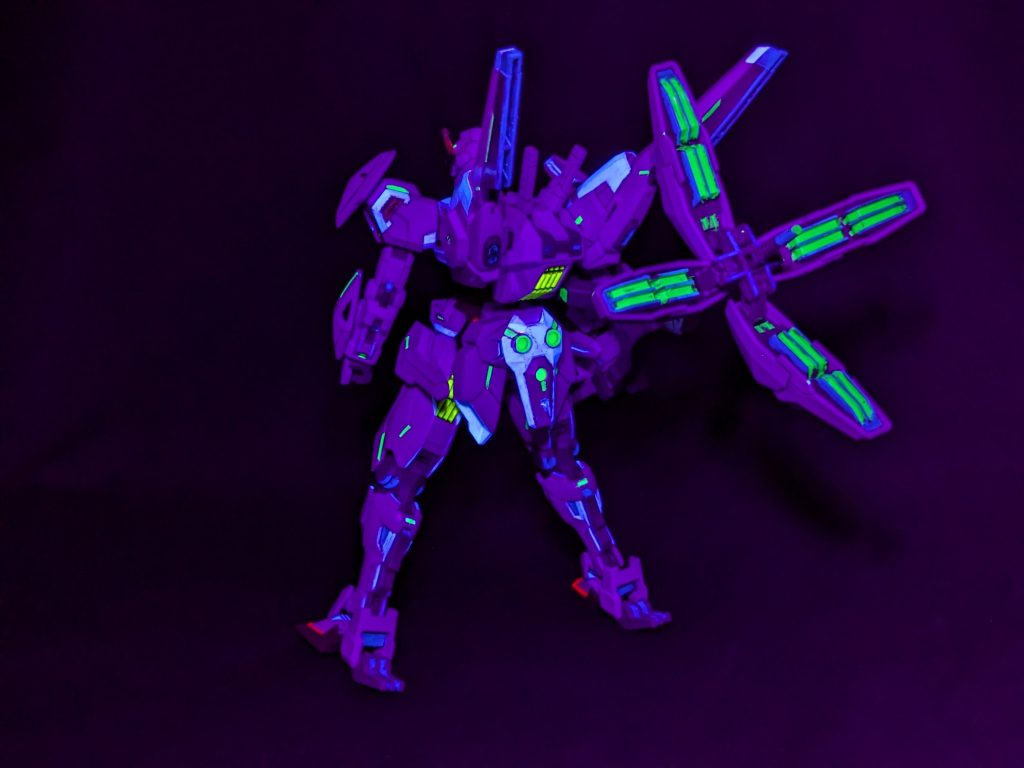 ビットステイブは磁石化していますが、ホタルみたいに光るのが要です。https://youtu.be/NoO_1ELpjyA 