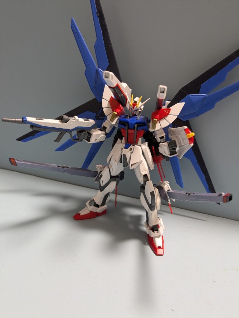 ハイマットフルバースト状態('ω')ノ意外にこの状態だと直立より自立が安定します(*'ω'*)