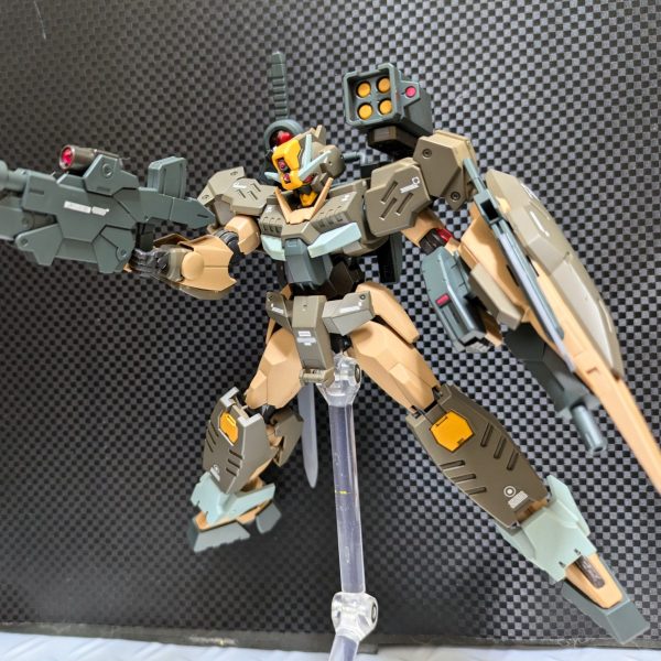 ガンダムダブルオーコマンドクアンタ　デザートタイプ