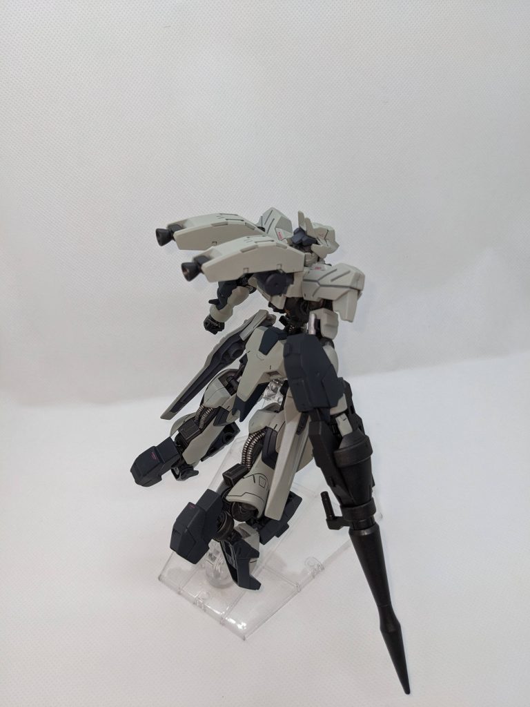 ヒールを伸ばしたことで後ろ姿に少し異形感が出て気に入っています。 以上になります。最後まで見ていただきありがとうございました。