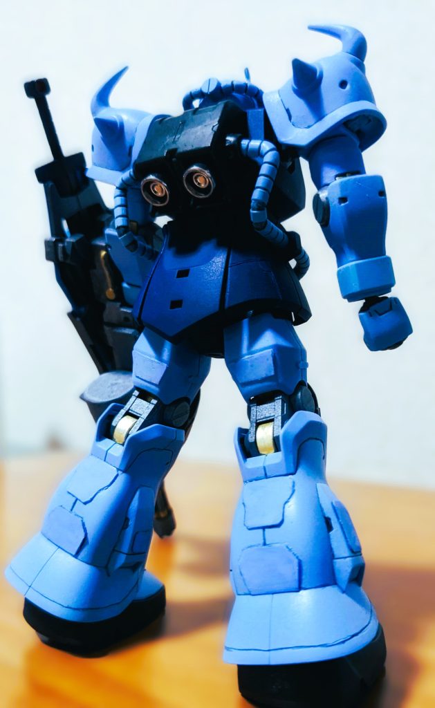 男の背中 という感じですプラバンなかったので、クリアファイル張り付けてみましたが、塗装に難ありでした。