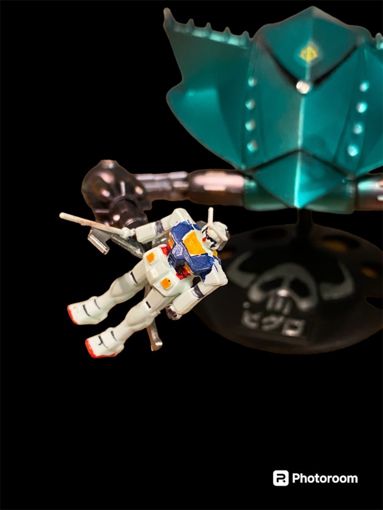 マスコットモビルスーツ小さすぎて塗装は適当です。