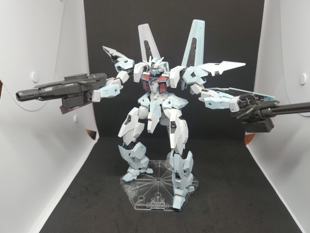 しかし当たり前の事だが、パイロット二名の相性が求められてしまう。想定していたパイロット二名がロストしてしまった為、実戦投入される事はなかった。