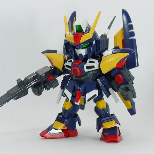 SDガンダムクロスシルエット　トルネードガンダム