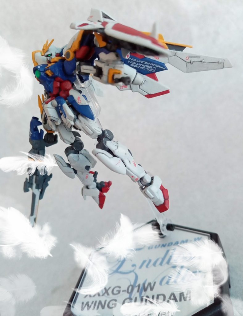 最後までご覧いただきありがとうございます!サムネはver.カトキ感でしました!最後の写真は、アーリータイプが初登場のパンフレットを意識してみました~アーティファクトの可動化は今回で3体目ですが、可動化改修は最後にしたいです(;^ω^)ストレスはんぱない!