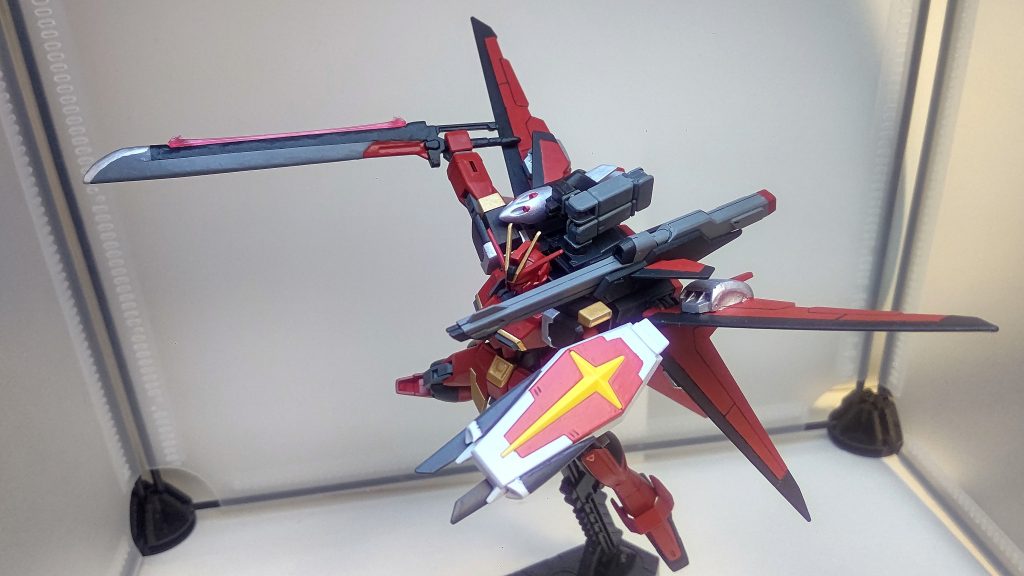 対艦刀「ガラティーン」エクスカリバーやアロンダイトの運用データを元に開発。上記のものと同等の威力を持ちながらダウンサイジングに成功し、取り回しが向上している。コレクションシリーズソードインパルスのエクスカリバーをベースに、ビーム刃の部分をインジャのリフターから移植して後はパテで整えました。