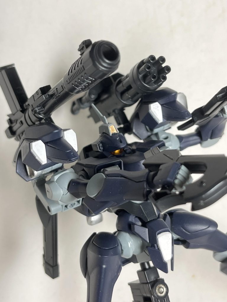 以下妄想設定次世代型次期主力実戦用モビルスーツとしてペイル・テクノロジーズが開発したザウォート・ヘヴィの後継機。既存のザウォートの技術に加え、ガンダムファラクトの建造、実働データを反映させた機体。