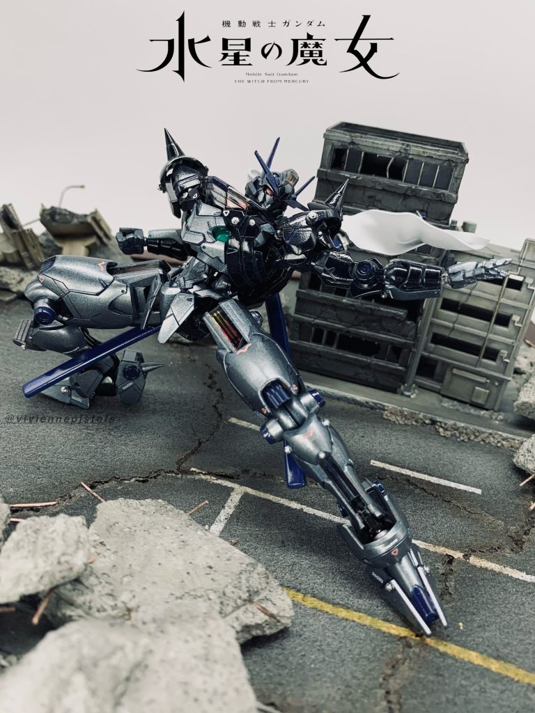 接近での戦闘でも耐えれる強固なフレームと、初期型という設定を表現する為にカラーはシンプルにしています。