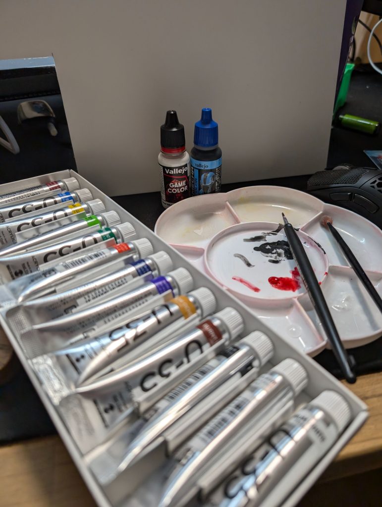 シタデルコントラストは高いので、隠蔽力が低く発色の良いターナーのU-35というアクリル絵の具を使っています。