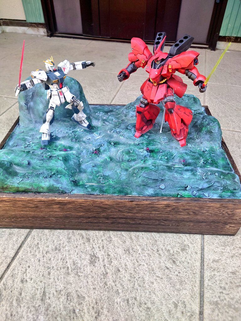 LED埋め込んでライトUPを狙ってます