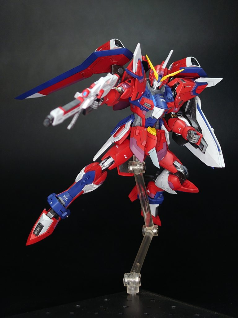 MA-M727A3 高エネルギービームライフル色分けがあまりされていないので後ハメ加工とマスキングで塗分けてます。