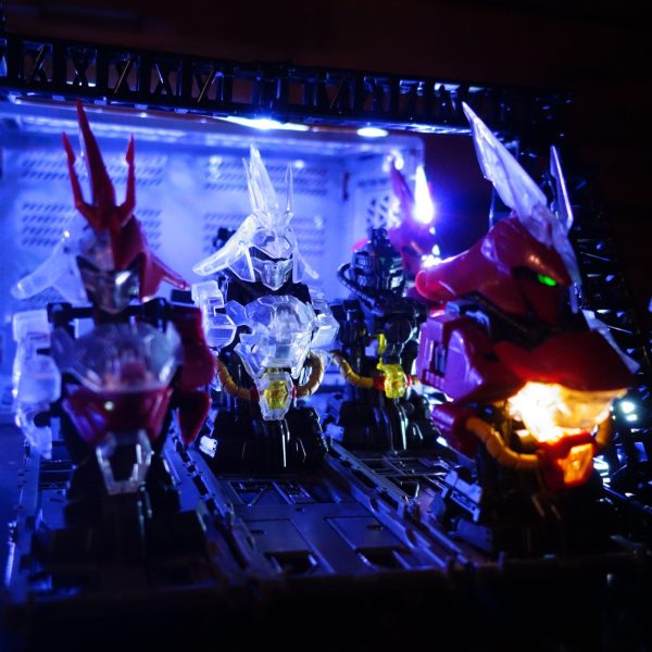 ネオジオン、驚異のメカニズム　＜メカニカルバスト＞