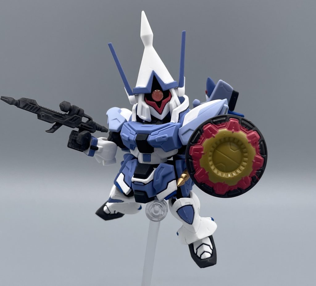 MMI-KX8E4 自航防盾 ギャンのメインウェポンと言っても過言では無いシールド。本家ギャンのシールドはハイドボンブ等が装備されましたが、このシールドには無数のサーベルが仕込まれています。 仕込みサーベルごとシールドが高速で回転することで、敵機をギャリギャリギャリギャリwwwってブッ倒します。もはやこれはシールドではない。さて・・・言わせていただきます。なんでこのエフェクトが付属しないのよ!wEXパーツセットもあるのに、このシールドエフェクトが付いてこないなんてあって良いんか!?なんてこったい!(笑)