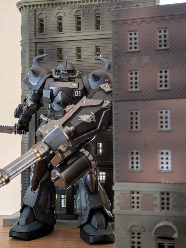 グフカスタム–2枚目/制作者：スイーツオヤジ