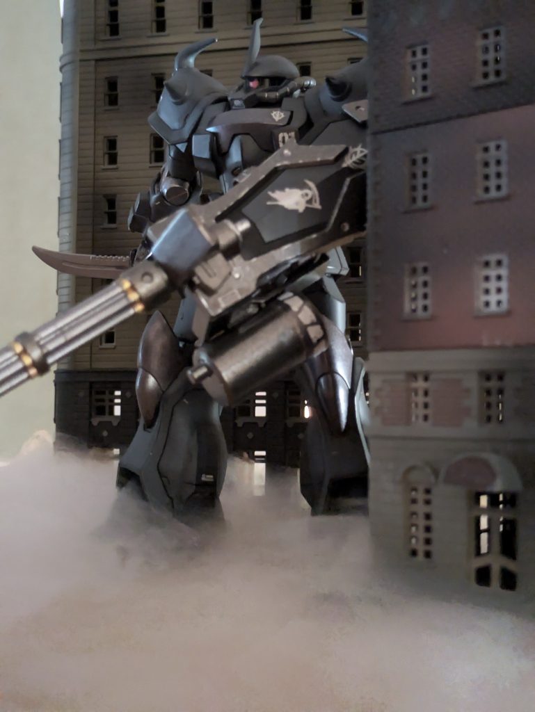 霧の街のグフカスも良い