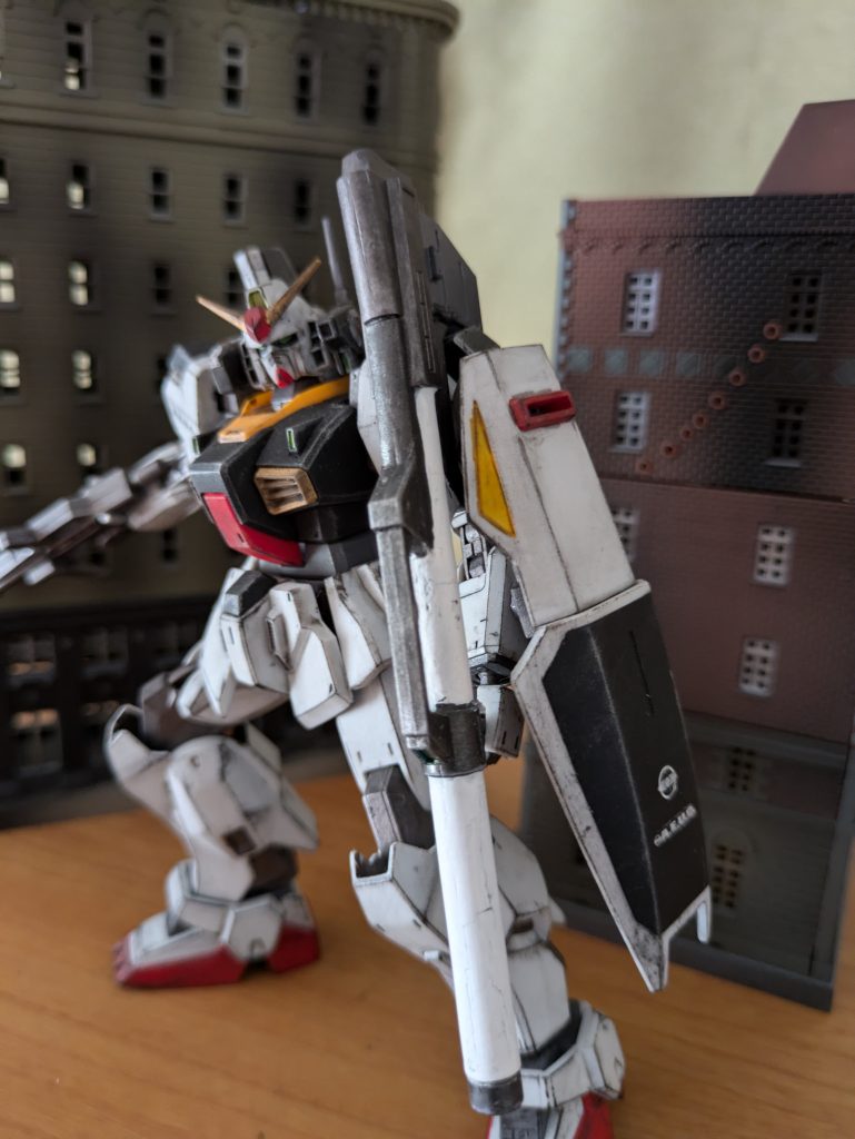 弱いと良く言われますが、汎用性、スタイルは最強と思います