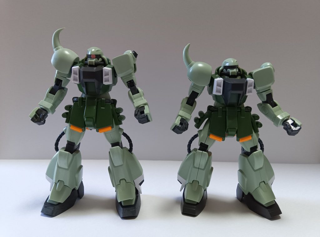 忘れていたので無加工との比較です。腹部の加工と股関節を下げたので、大分伸びてます。