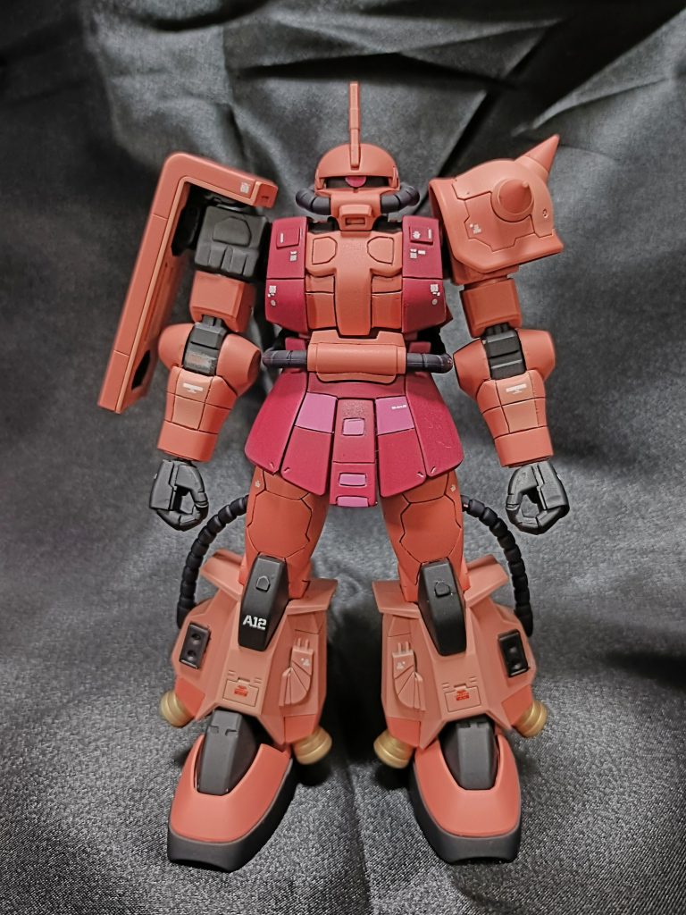 RG版を参考にディテール追加と、商品ページを参考にデカール少なめにしてあります。