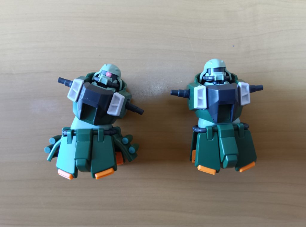 無加工だと横回転しかしませんが、加工後はここまで動きます。若干、前傾もできます。