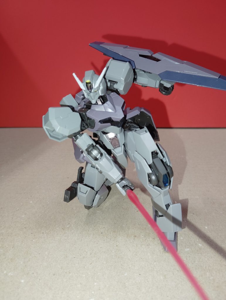 膝の装甲スライドするのがもう大好き、