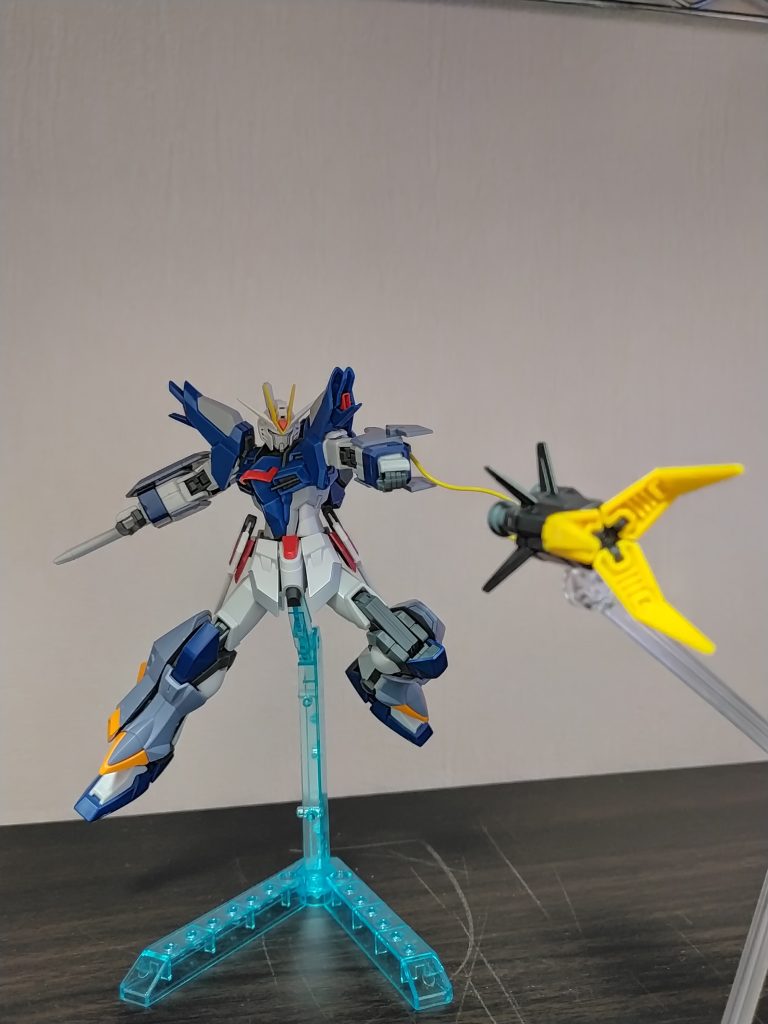 武装はアースビームサーベル、アースシャイニングエッジブーメラン、アースランサーダート、アースグレイプニール、30mm近接防御機関砲。という感じです。次回は未定!ご覧いただきありがとうございました!