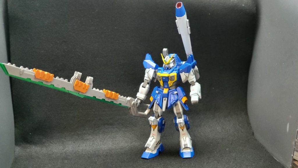 超大型ビームサーベル、試作型マイティーソード。プラバンから作成しました。今回のキットで一番時間が掛かりました。