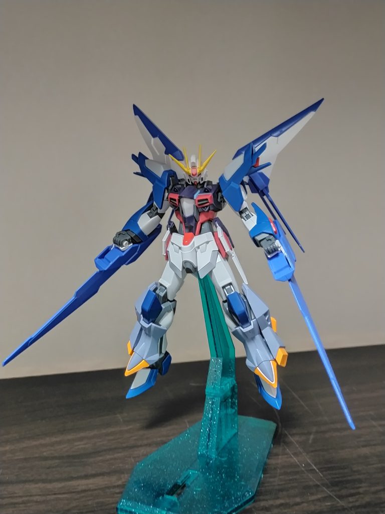 スラッシュブレイドリベルタリベルタスブースターにマウントされている武器。大型の武器で、刃の部分は非常に鋭い。という感じです。次回はアイムジャスティスインパルスガンダムです!ご覧いただきありがとうございました!