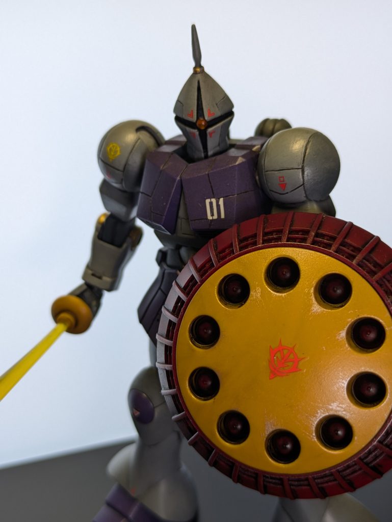 後はデカールを貼り、さらに情報量アップ!汚しは余り入れず、フィルタリングとスミ入れくらいに仕上げています。