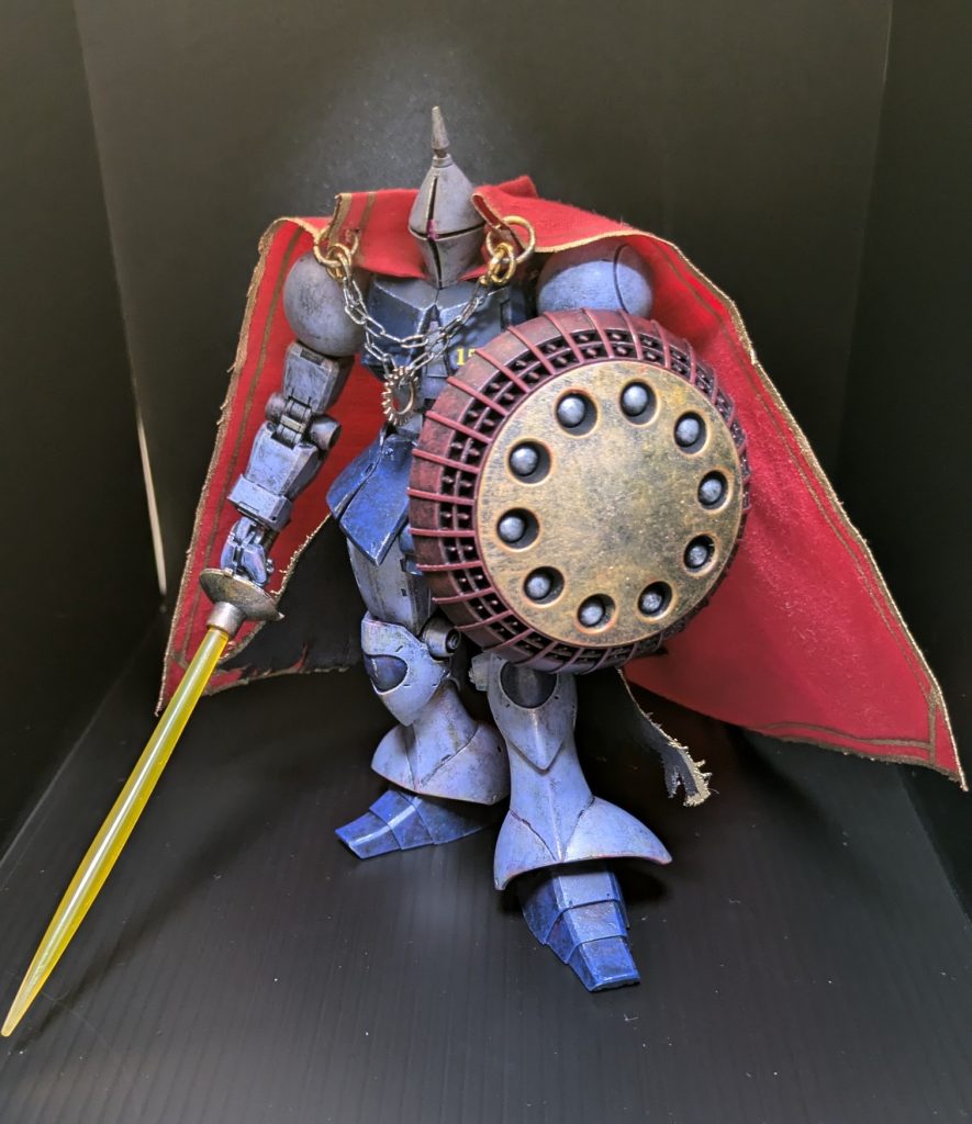 初めてのマント作成でした。マントの形状、デザイン、動きが難しい．．．勉強します。