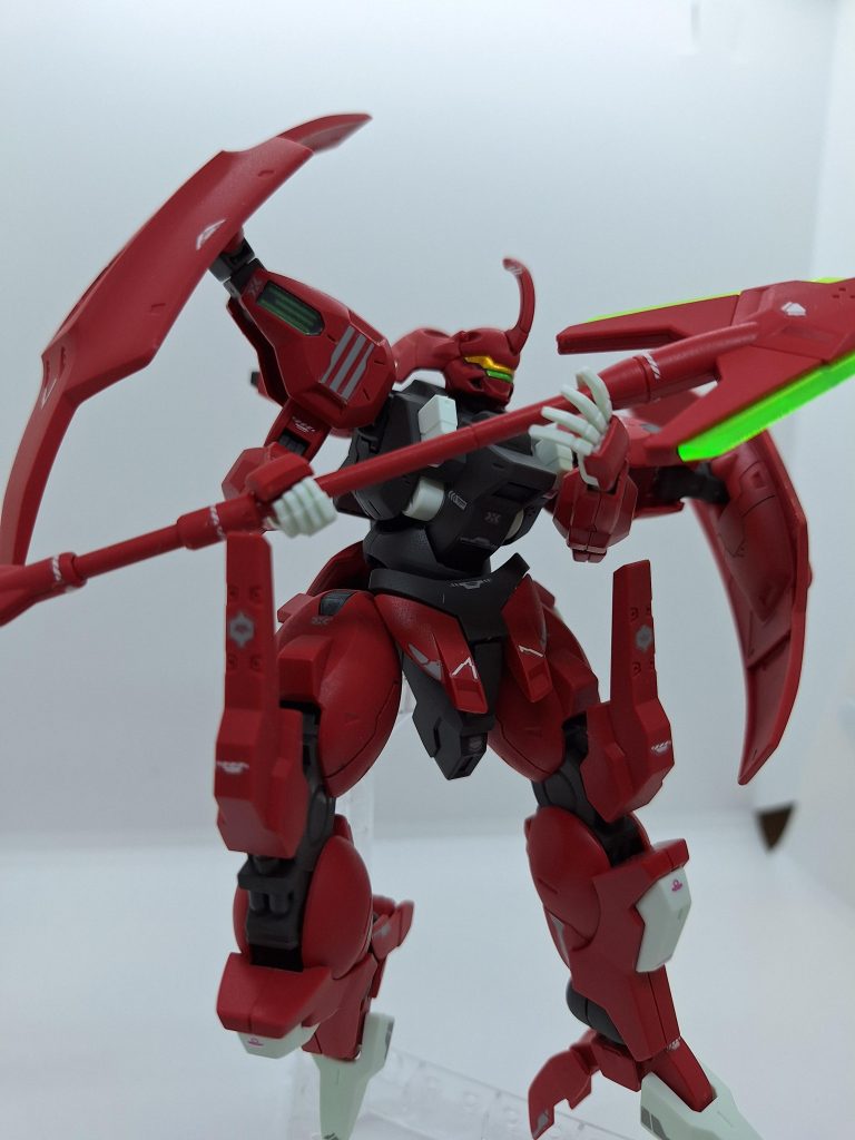 ダリルバルデ–2枚目/制作者：サコッシュの中の戦争