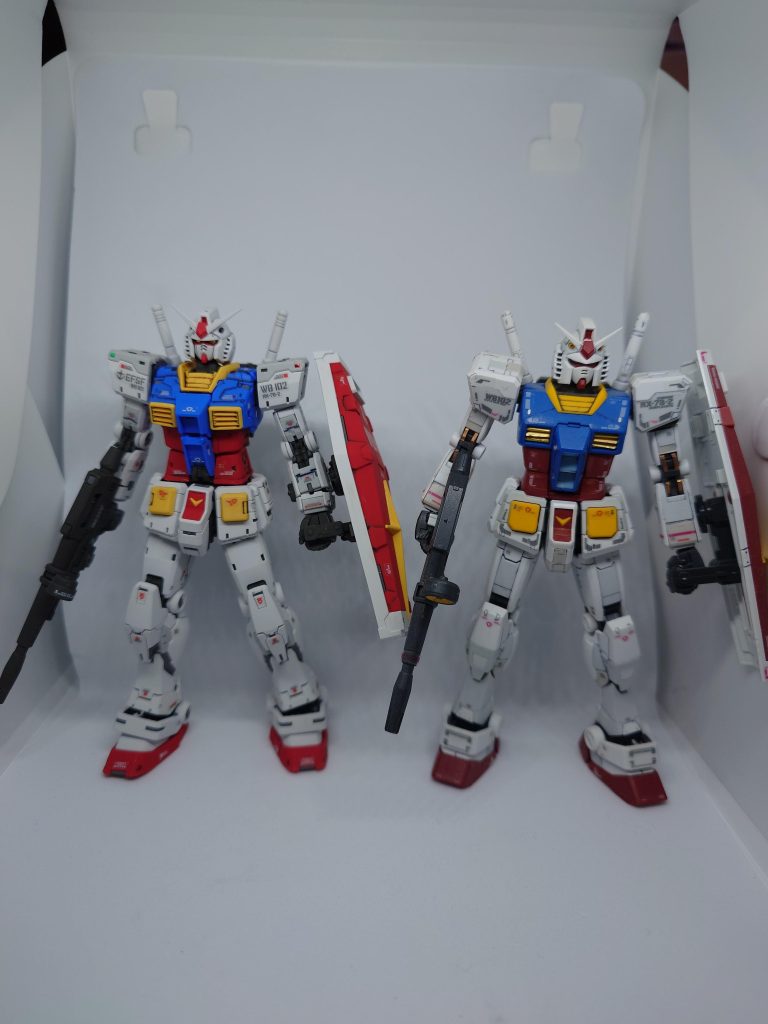 Ver.1.0とツーショット1.0は実物大ガンダムに近く、2.0は横浜ガンダムに近い感じですね。