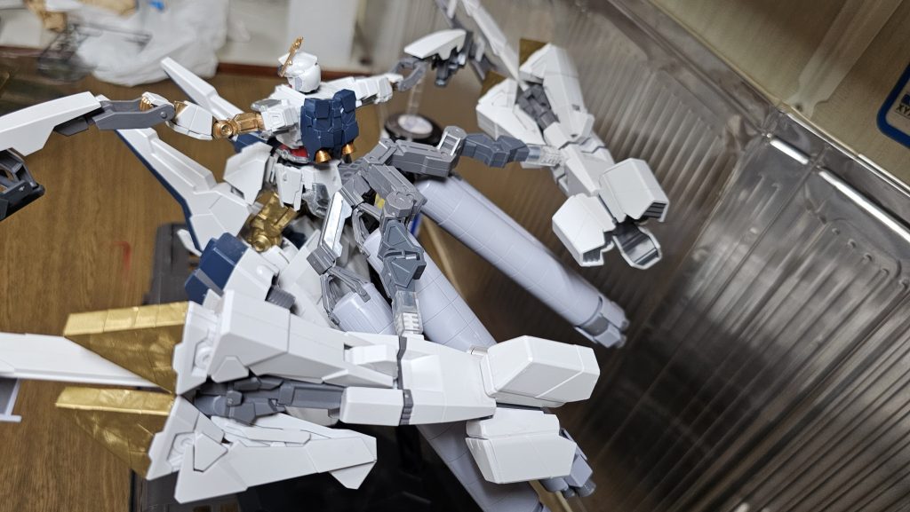 最近暑いですね…空調無いのでなかなか塗装部屋に籠れないですw皆さんも熱中症にお気をつけ下さい。以上閲覧ありがとうございました。