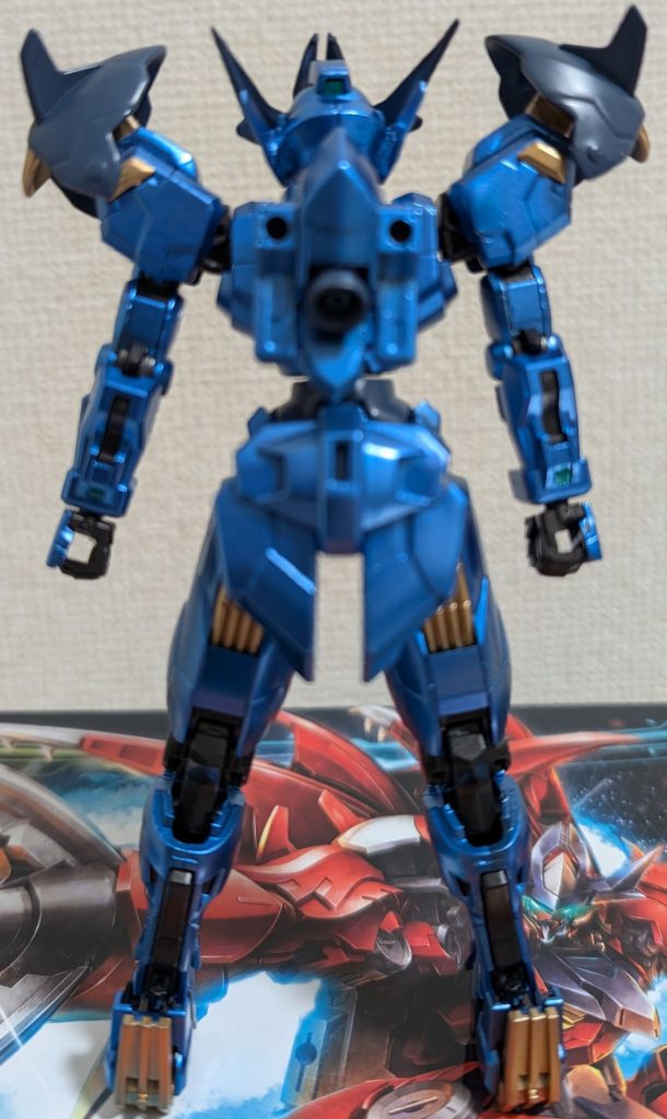 背面