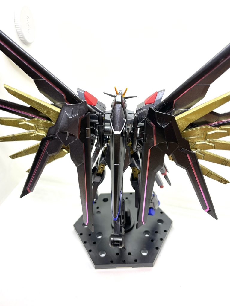 初めてSEED作りましたが迫力が凄いですね！映画をプ◯イムビデオで見たのでいつもの曲が流れてきます！ドゥンドゥンドゥンドゥン笑 