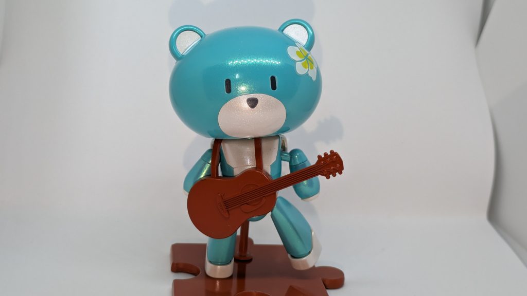 プチッガイです。ギターを持った若大将、というネタなんですかね?可愛いのでいいですがｗ