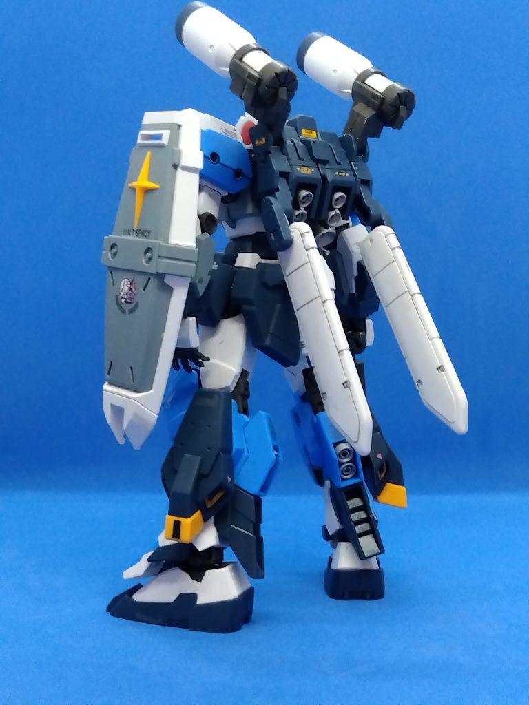 RX-81–3枚目/制作者：Golgo31