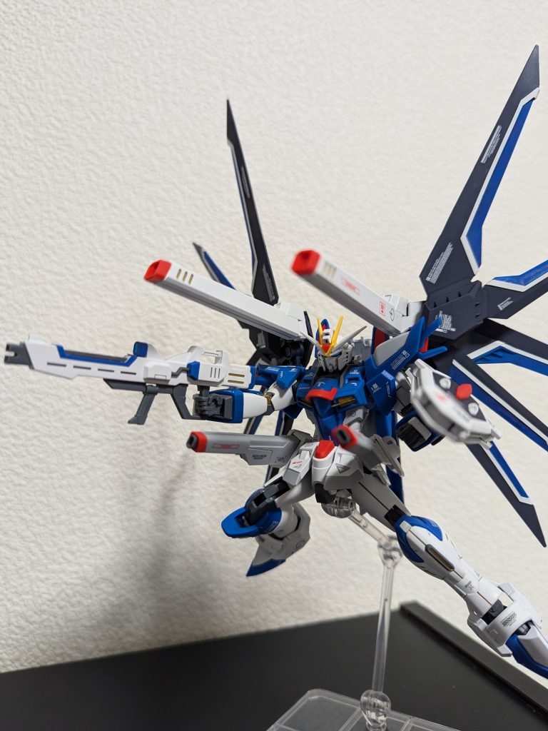 みんな大好きフルバースト。腰がグリグリ動いてポージング最高〜♥