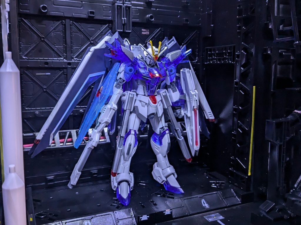 格納庫からの斜め横