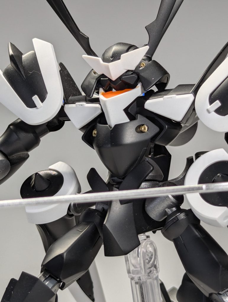 今回の反省点は合わせ目消しを忘れていた場所があるのと、塗り分けが甘いところですね。