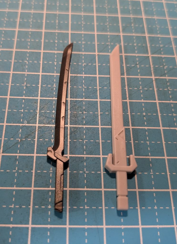 プラズマソードはIWSPと同じくらいのサイズ感少し細身で、IWSPを買えなかった人にもオススメです