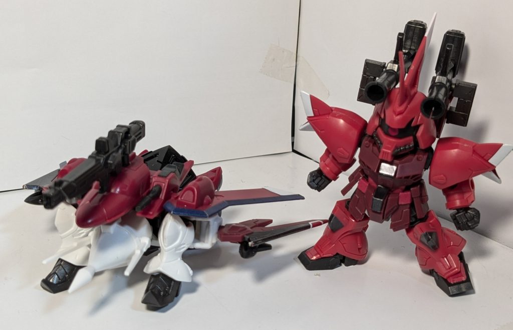 ゲルググメナースもお供に