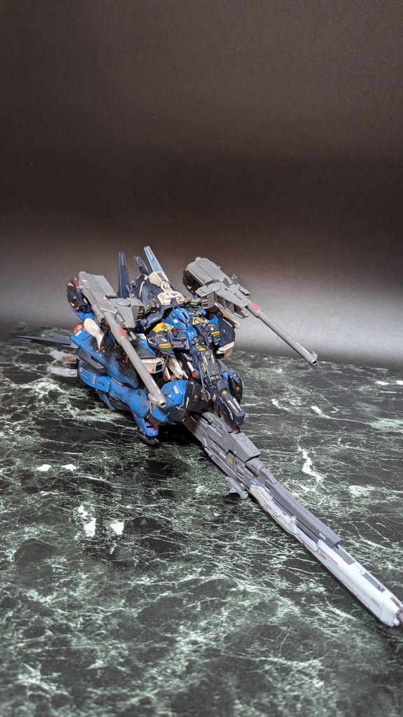 少し不格好だけど変形！