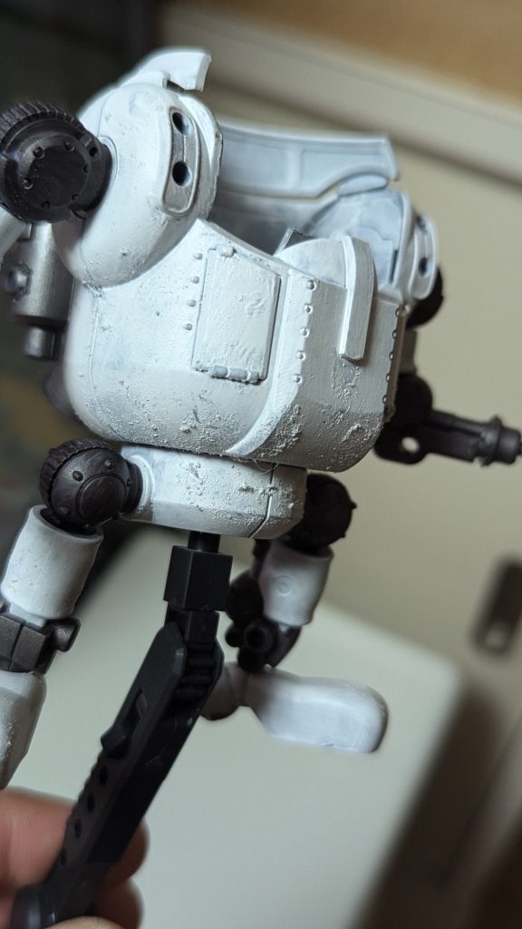 メラミンスポンジでブツブツにしました。特に大きな改造もせず楽しく作れました！以上閲覧ありがとうございます☺ 