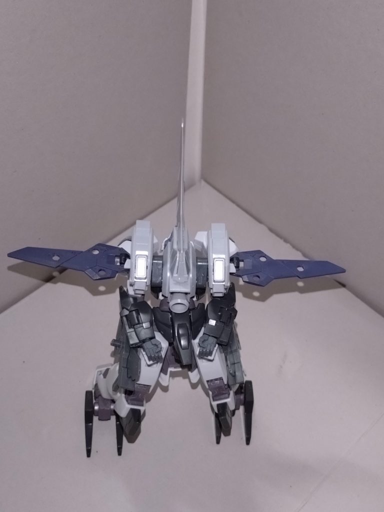 麻弥「そして、カカトをもとに戻すと、中間形態になる」