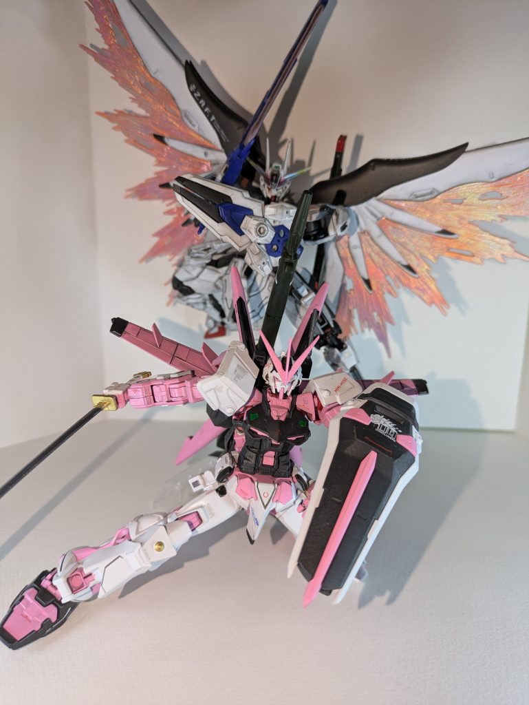 前回の機体とのツーショットです。初心者にしては上手くいったと思います。ご観覧ありがとうございました。アドバイス等ありましたらよろしくお願いします。