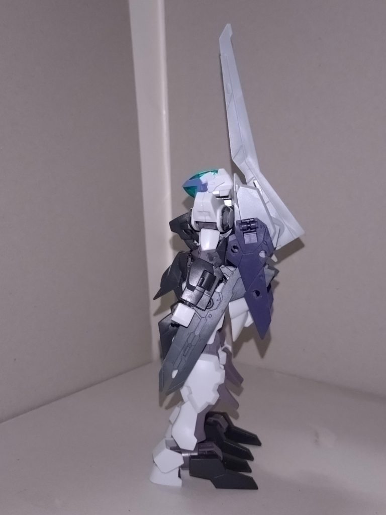 そしてGUNDフォーマットの撤去、可変機構の追加が行われた。生産数は78機。当初は試作機扱いとされ、機体番号もMDX-V0092となっていたが、のちに量産機にカテゴリを分け直した。