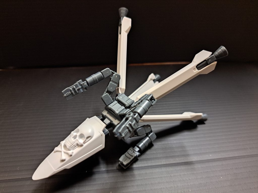 今回お世話になった1/144スカルウェポン(ガンダムビルドファイターズ)。こんなお宝がウチに眠っていたとは・・・