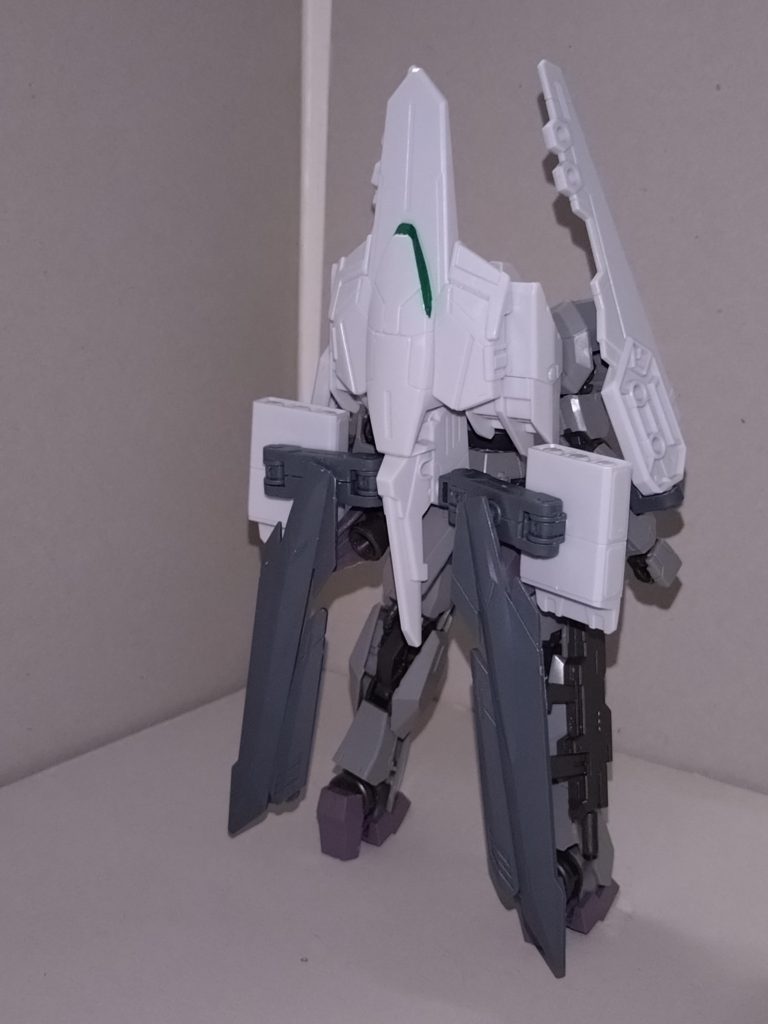 というわけで2回に分けてアークジムヴォルヴァをご紹介してきました。本来ならガンドノードの有人機化もガンプラバトルアームアームズとの組み合わせでしたいところですが、いかんせんガンドノードがプレバン限定なので、現時点では二の足を踏んでいます。