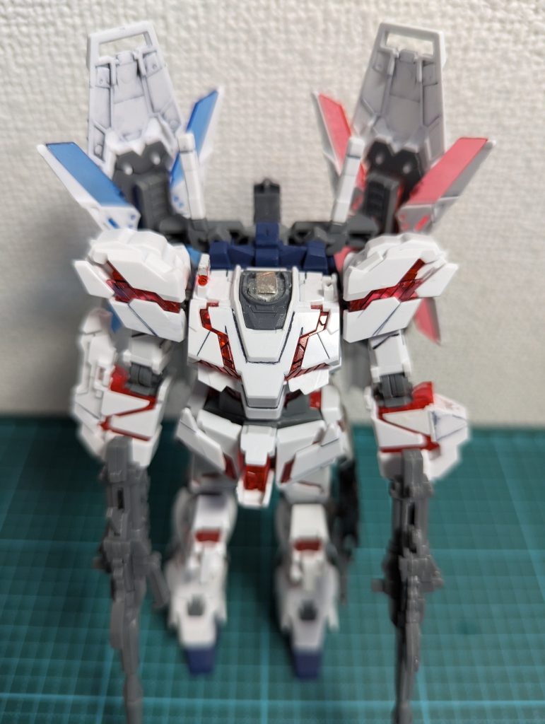 ユニコーンのヘッドがゆるゆるになりやすかったので磁石を埋め込んで上下を捨てて安定を取ってみました。